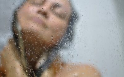 Comment maintenir la propreté des drains de douche et de baignoire