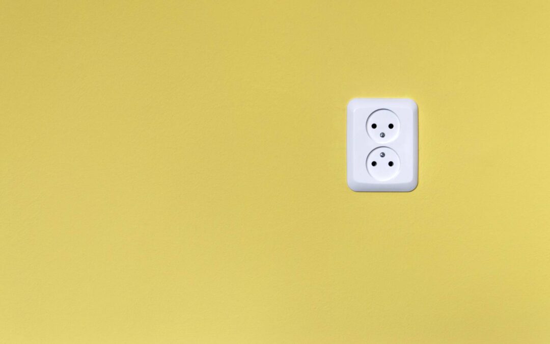 Comment réparer une prise électrique défectueuse ?